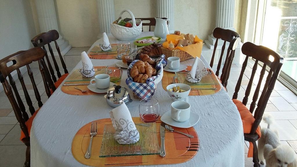 فندق Domaine De Bailheron بزييه الغرفة الصورة
